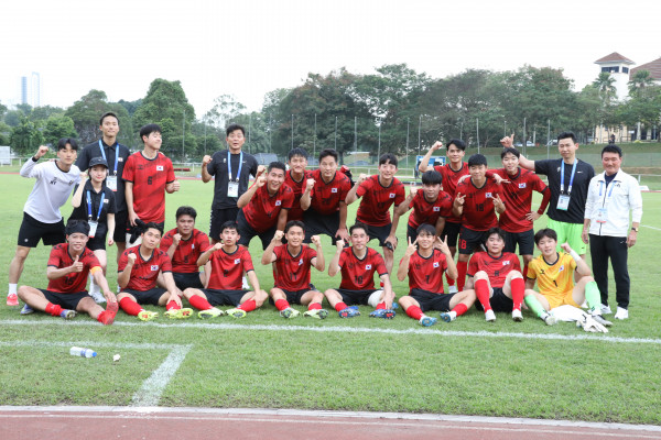 11.30 축구경기(vs말레이시아) (51).JPG